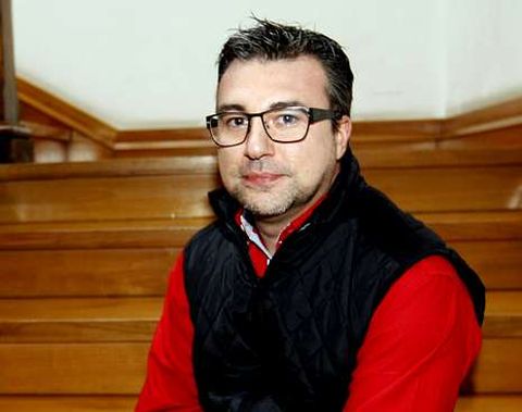 Fran Bouso recrea unha conversa entre O Rei e o Doutor Cabanela.