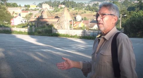 Ramon Arines ante su parcela