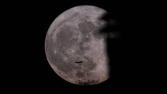 Imagen de archivo de la primera luna llena.