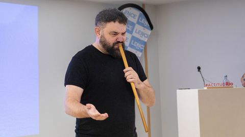 Durante el acto hubo una actuacin del artista lucense Abraham Cupeiro