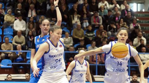 Joris y Daniels peleando un bal�n.