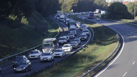 Accidente en la AP-9 a su paso por Cambre
