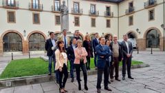 Juan V�zquez en la presentaci�n de la candidatura auton�mica