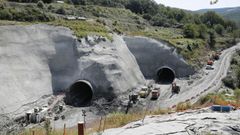 T�nel debajo de Cerdedelo, que da acceso a las obras del viaducto de Teixeiras, en Ourense