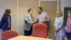 El alcalde ha recibidio a miembros de la plataforma ciudadana de afectados