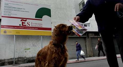 El Plan E llen� los municipios ourensanos de carteles que indicaban las obras a acometer. 