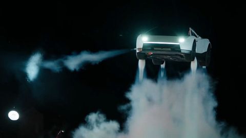 Tesla presenta un Roadster el&eacute;ctrico capaz de volar y acelerar de 0 a 100 en menos de un segundo