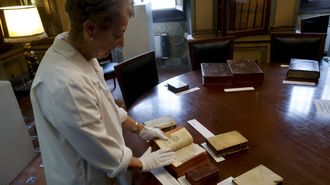 As� es la�Biblioteca de la Casa Consulado de A Coru�a
