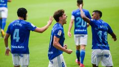 gol Sangalli Luismi Barcenas Real Oviedo Las Palmas Carlos Tartiere.Sangalli celebra su tanto ante Las Palmas