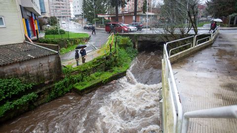 Alerta por posible desbordamiento del r�o Gafos en Pontevedra