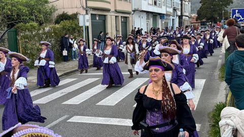 Desfile de comparsas de Muros