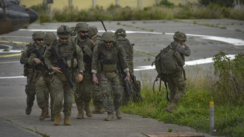 Varios militares, durante un ejercicio en Ceuta en marzo.