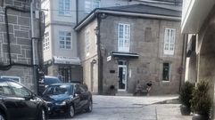 Mercedes trabajaba en la farmacia de Castro Caldelas.