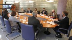 Feijoo y sus nueve conselleiros durante el Consello de la Xunta celebrado este jueves en Ferrol.