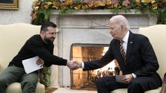 El presidente ucraniano,Volodimir Zelensky, y el de Estados Unidos, Joe Biden, este martes en la Casa Blanca 