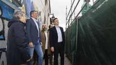 El conselleiro Jos� L�pez (segundo por la izquierda), en su visita a Lugo este jueves