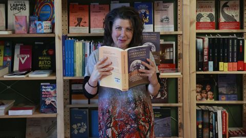 Carmen Blanco en la presentaci�n de su novela �Gorriones y Halcones� en el 2024