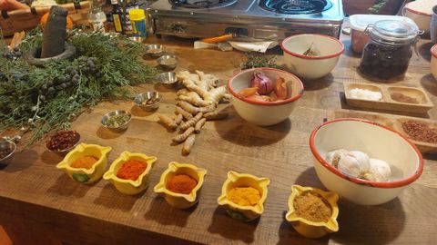 Algunas de las especias que Noem� Gallego ense�� a manejar en su �ltimo curso en Kalpa Amodi�o sobre cocina del sur de la India