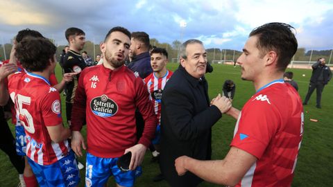 El presidente del Club, Tino Saqu�s, no quiso perderse el encuentro.