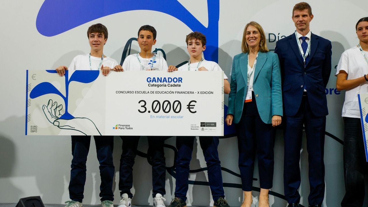 Jóvenes de A Coruña expertos en finanzas