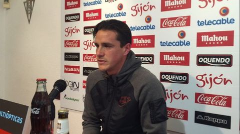 Bernardo, en la rueda de prensa de su despedida del Sporting
