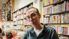 Isaac Pedrouzo presenta su cuarto libro