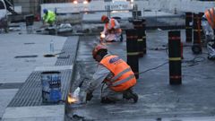 Operarios trabajando en las obras de los Cantones