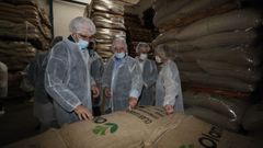 Las instalaciones de Caf�s Candelas en Lugo, durante una visita del conselleiro Francisco Conde