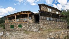 Rehabilitaci�n de viviendas tradicionales en la aldea de A M�llara, en Pant�n