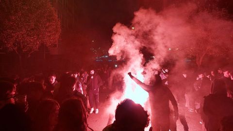 Las bengalas estuvieron presentes en la previa del Celta-PAOK.