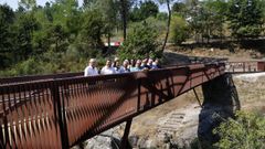 Nueva pasarela peatonal en el embalse de Cachamua