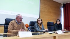 C�sar Fern�ndez, vicepresidente de la Diputaci�n; Elena Rivo, vicerrectora del campus; y Bel�n Rubio, vicerrectora de Investigaci�n, en la presentaci�n de las bolsas para investigaci�n