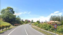 Kil�metro 83 de la AC-552, en Bustelo (Salgueiros, Dumbr�a), zona en la que se produjo el accidente