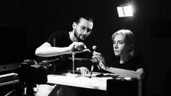 Abel y Polina, en su estudio dom�stico de animaci�n en A Estrada