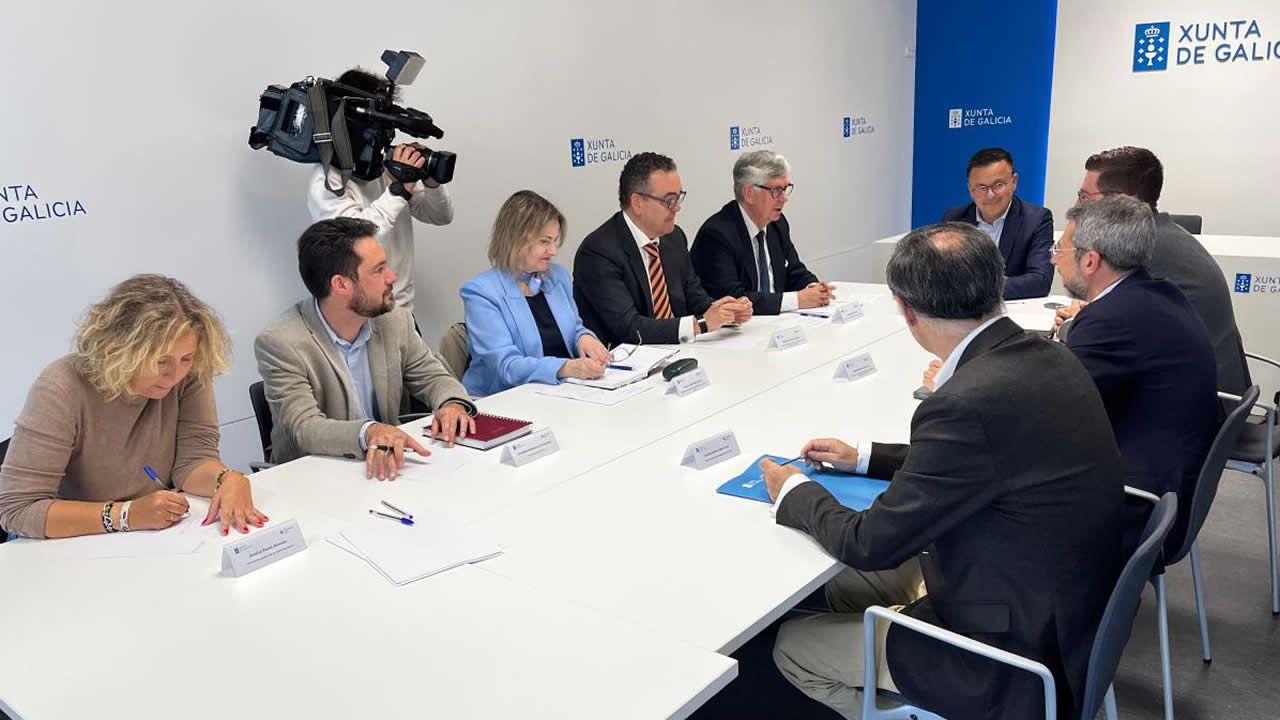 CC.OO. acusa a la Xunta de usar el absentismo para estigmatizar a los trabajadores y abandona la mesa de diálogo social