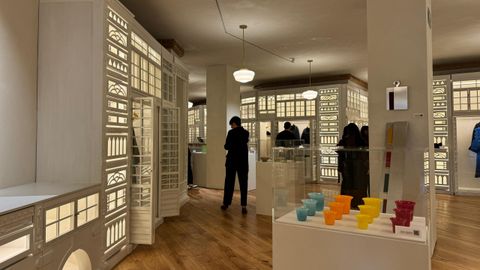 Interior de la tienda de Zara de Juan Fl�rez, donde est� la colecci�n �Zara Creators�