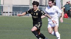Riki Mangana debut� con el Compostela en A Grela.