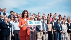 Isabel D�az Ayuso junto a miembros de las listas del PP para la Asamblea y la Alcald�a de Madrid.