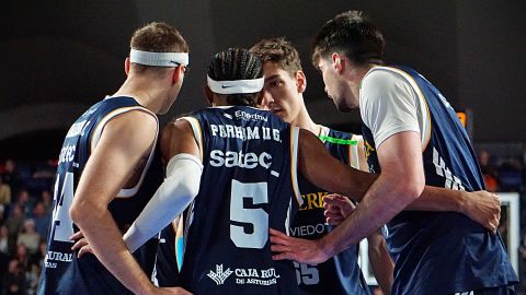 El Alimerka OCB celebra su racha de siete victorias seguidas