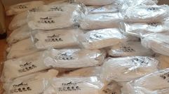 Uno de los lotes de mascarillas de fabricaci�n local