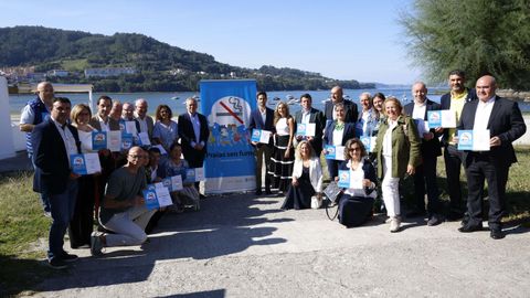 La entrega de diplomas se celebr� en la playa fluvial de Begonte.