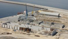 La nave P�rez Torres, en el centro, sumar� otro almac�n m�s.