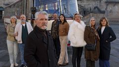 O elenco da serie �Pensi�n incompleta�.