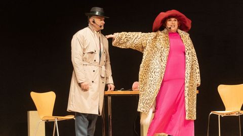 Tet� Delgado e Julio Pereira act�an hoxe en Vimianzo con �Entre dos�