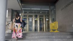 Acceso a los juzgados de Ferrol