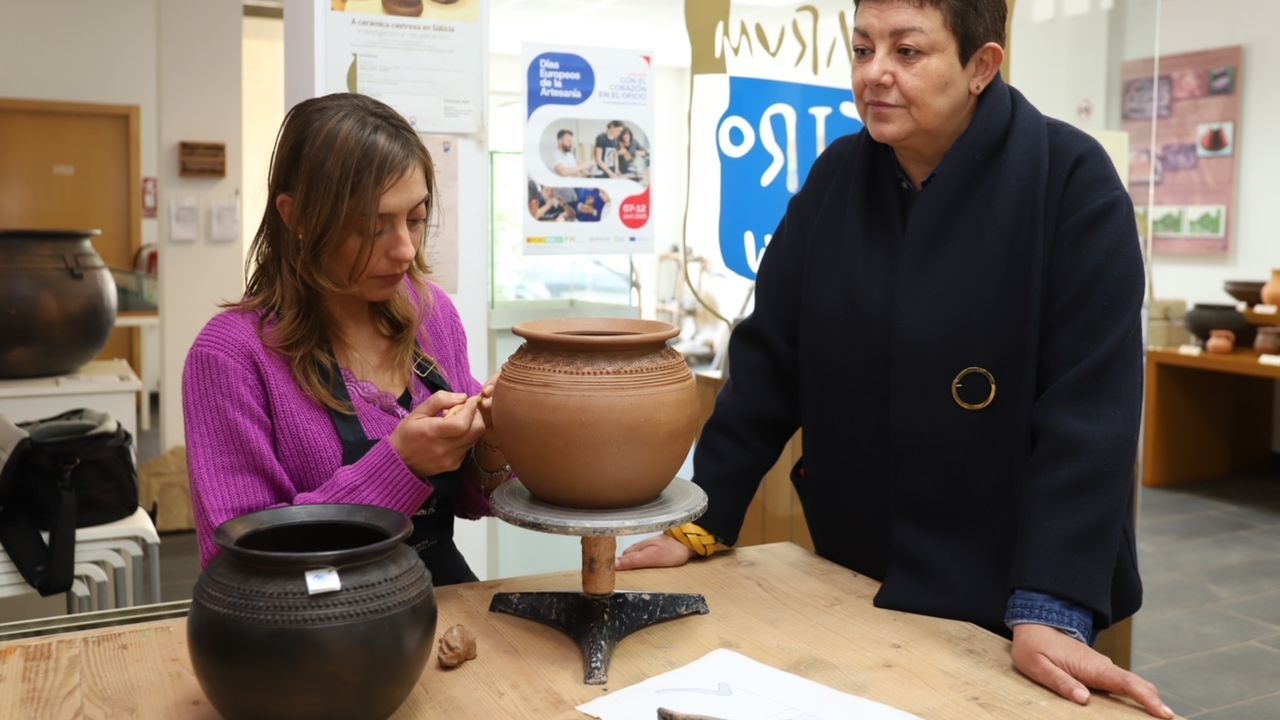 Castrolandín, en Cuntis, se une a los Días de la Artesanía con talleres de cerámica castreña