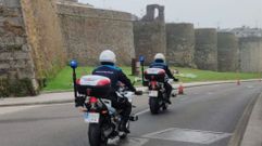 Agentes de la Polic�a Local de Lugo patrullando