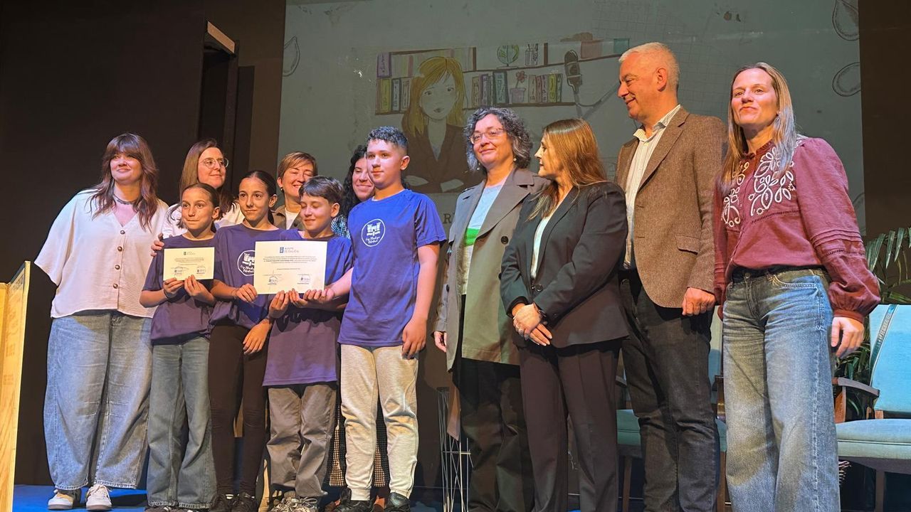 El colegio público de Ribadavia recibe el premio de la Xunta por su proyecto sobre las Letras Galegas