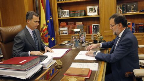 Felipe VI y Rajoy, en una imagen de archivo. 