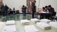Imagen de archivo de una jornada electoral en Ourense.